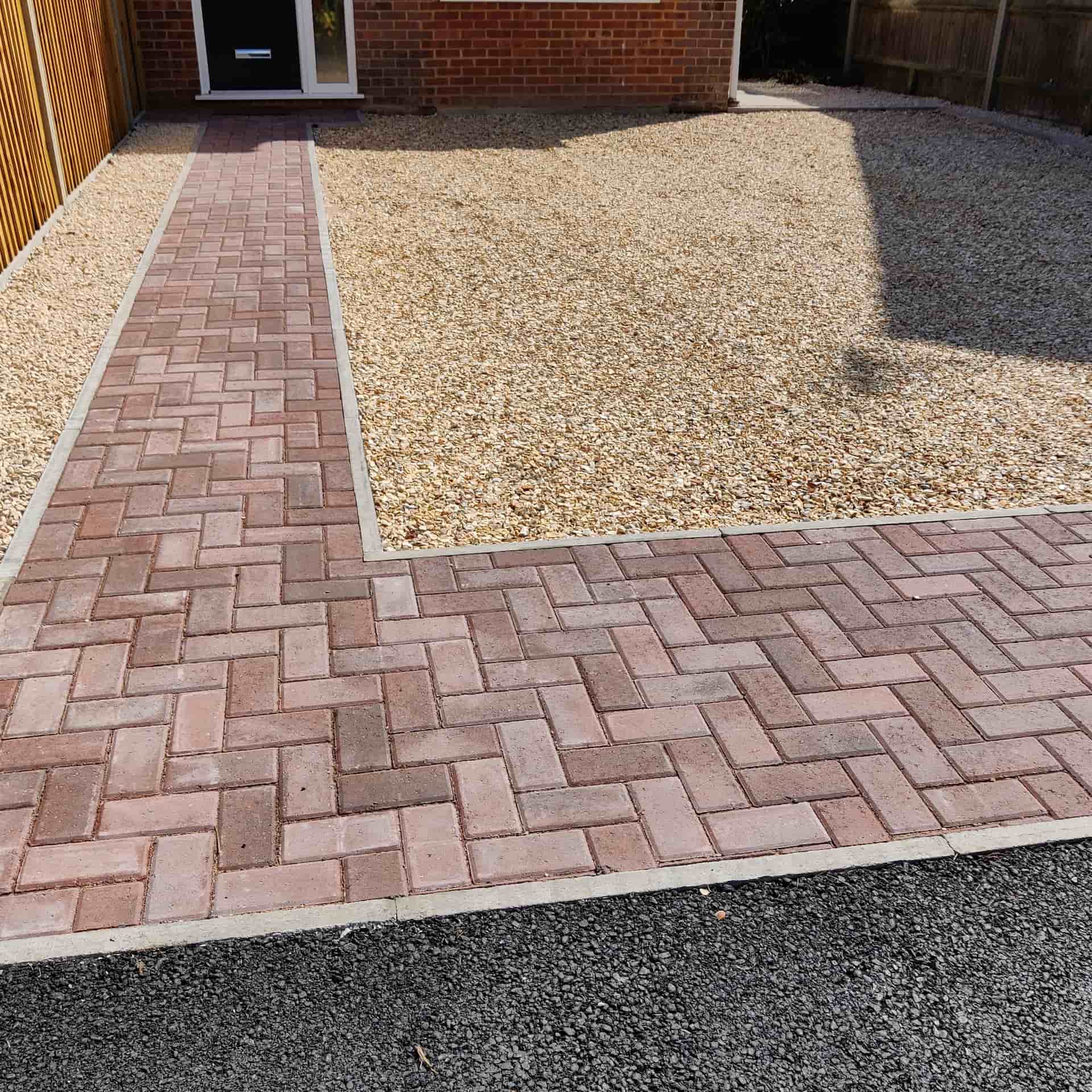 Shingle gravel installers Middlesex