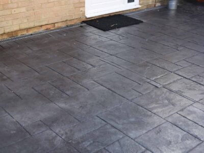 Concrete driveway sealer Kenton