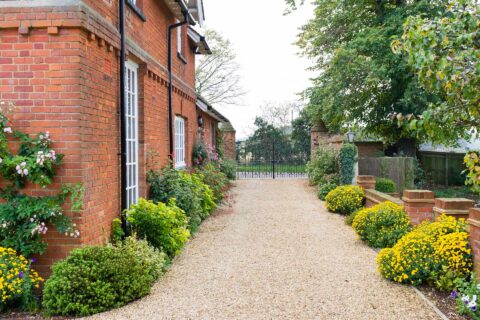 Denham Gravel Driveway Contractors