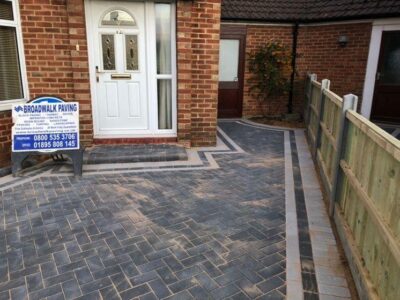 Block paving driveway Colnbrook